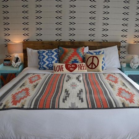וודסטוק Hotel Dylan מראה חיצוני תמונה